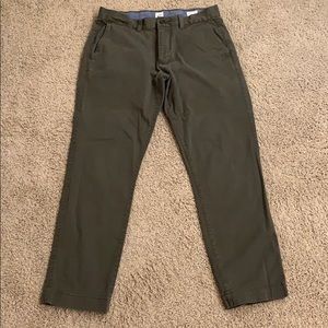Gap green khaki pants